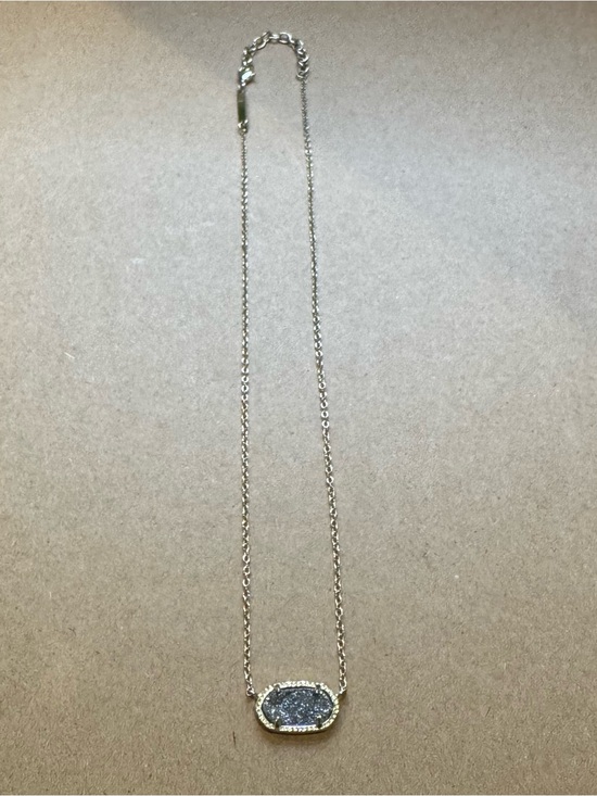 Kendra Scott Jewelry - Kendra Scott Gold Necklace with Gray Druzy Pendant